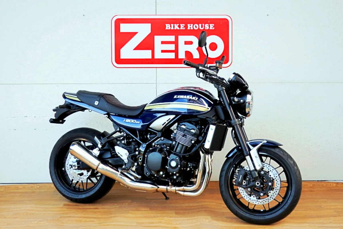 割引価格 Ｚ９００ＲＳ 青玉虫 外装セット 新車外しの未使用品